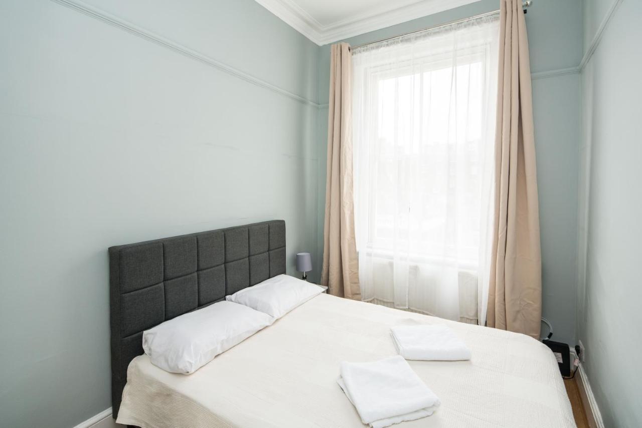 Gloucester Station Gem: 3 Bedroom Oasis London Eksteriør bilde